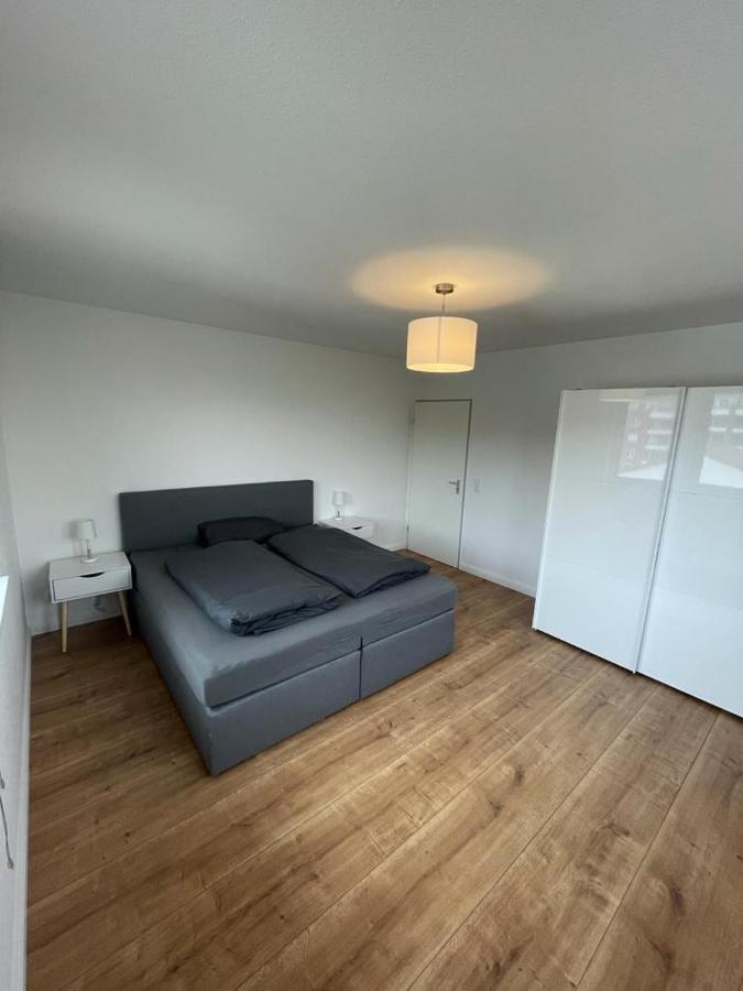 بريمين Grosszugige Wohnung In Findorff المظهر الخارجي الصورة